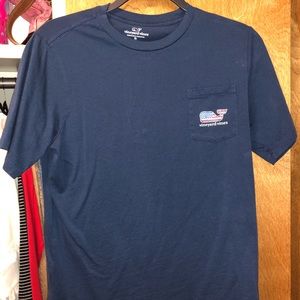Boys Vineyard vines t-shirt